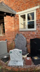 headstones memorials
